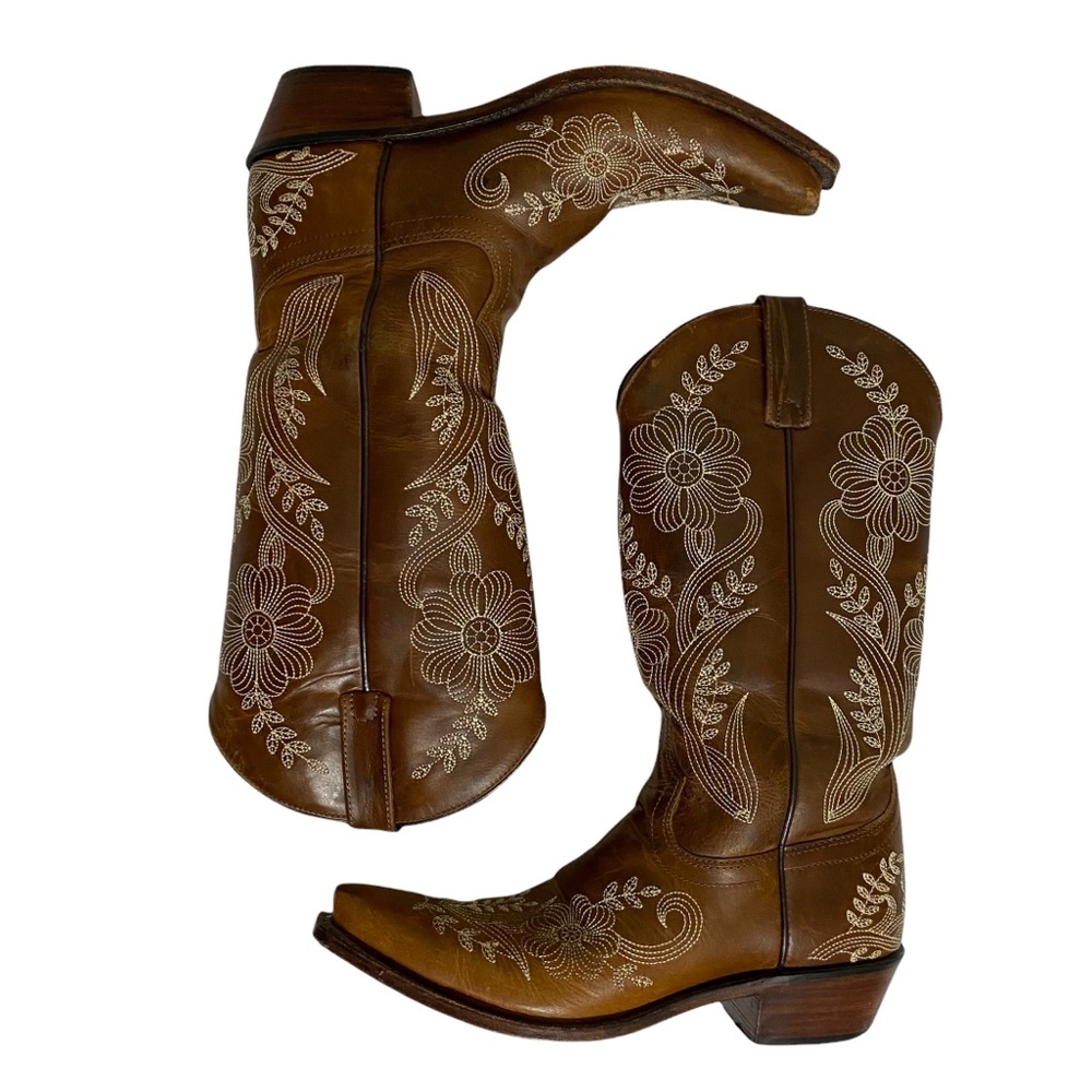 Gypsy Rose floral embroidered cowboy boot